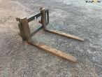 Pallet forks with Hydrema switch 3