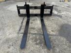 Pallet forks with Volvo quick change 2