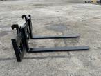 Pallet forks with Volvo quick change 4