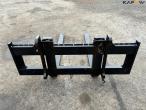 Pallet forks with Volvo quick change 6