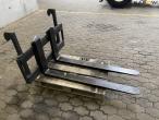 Pallet forks with Volvo switch 3