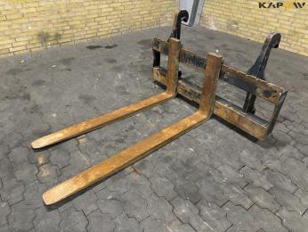 Pallet forks with Volvo switch