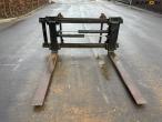 Pallet forks with Volvo switch 2