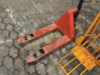 Pallet lifter + sack truck 9