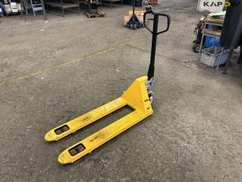 Pallet trucks