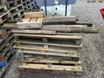 Pallets and frames 26