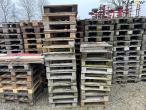 Pallets and frames 35