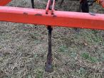 Presbro 9 tooth stubble harrow 14