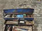 Spare parts trolley + tools 11