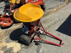 Rondini Jardin SPT/50 sulky salt spreader 3