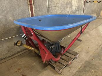 Salt spreader in fiberglass