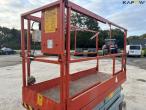 Scissor lift 19