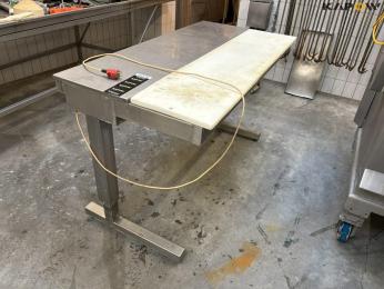 Cutting table raise/lower stainless... 