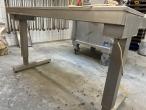 Cutting table raise/lower stainless steel 10