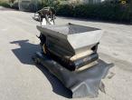 Snowline Combi 1 salt spreader 3