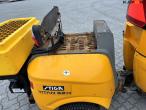 Stiga Titan 32H with brush and salt spreader 29