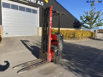 Th. Walsted and Søn pallet lifter