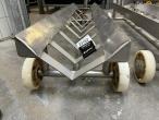 Transport trolley for animals  stainless steel 12