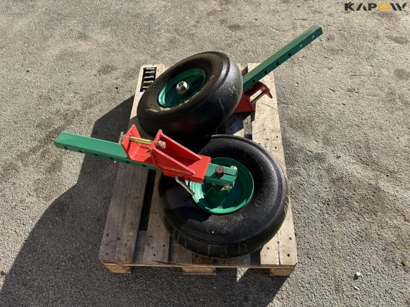 Trelleborg 6.00-9 wheels 1