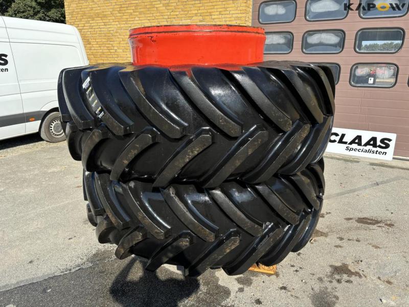 Twin wheels Michelin 710/75-R42 1