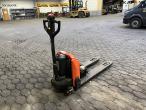 Tyro electric pallet lifter 5