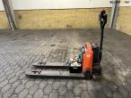 Tyro electric pallet lifter 8