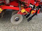 Värderstad Spirit 400C seeder with Biodrill 39