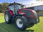 Valtra T203 Vario tractor 3