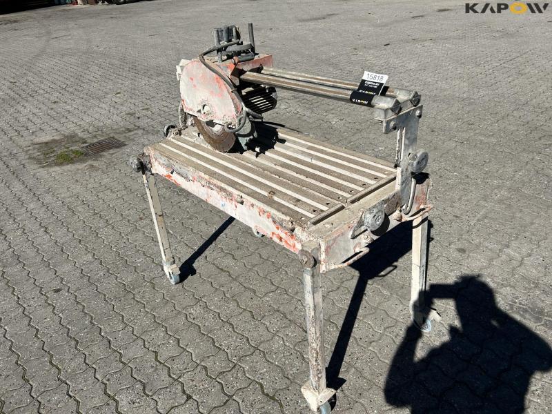 Van Voorden Tile Cutter 1