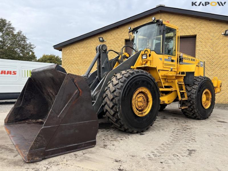 Volvo BM L150 rubber goat 1