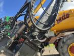 Vredo VT3936 multi-tractor with Samson TD 12 grass trap 44