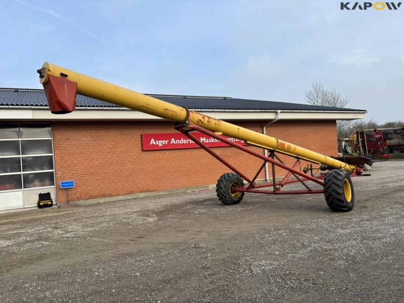 Westfield MK 130-71 grain auger 1