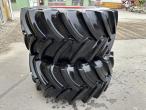 2stk Goodyear 800/65-R32 hjul 2