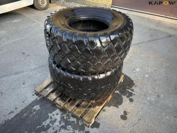 2 pcs Alliance 560/60-R22.5 tyres