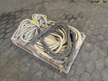 3 Pull ropes.