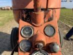 Allis-Chalmers 4 cylinder diesel traktor 25