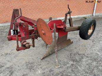 Bovlund meadow plow