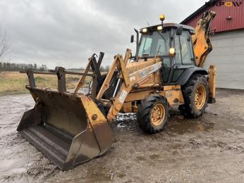 Case 580 Super LE backhoe