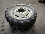 Goodyear 12.4-R32 hjul 7