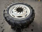 Goodyear 12.4-R32 hjul 8