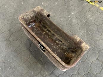 Horse feed trough