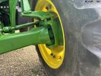 John Deere 5085M med JD frontlæsser 9