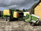 Krone BigPack 1290HD bigballepresser med Pomi ballevogn 7