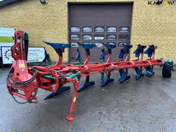 Kverneland 6 furrow plough