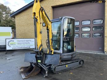 New Holland/Kobelco mini excavator