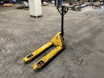 Pallet trucks