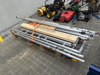 Rolling scaffolding