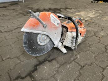 Stihl TS420 cut saw